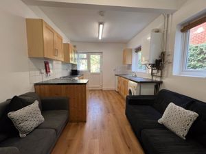 Photo 22- click for photo gallery